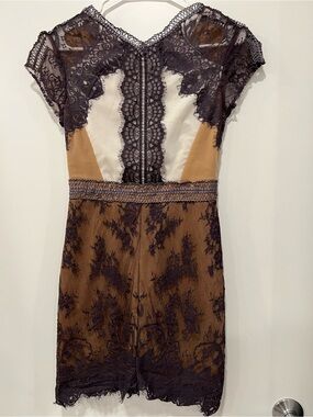 Lace-Trim Mixed Color Cocktail Dress